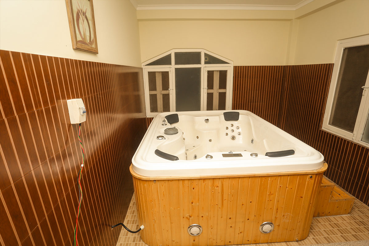Jacuzzi